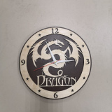 Часы с изображением дракона